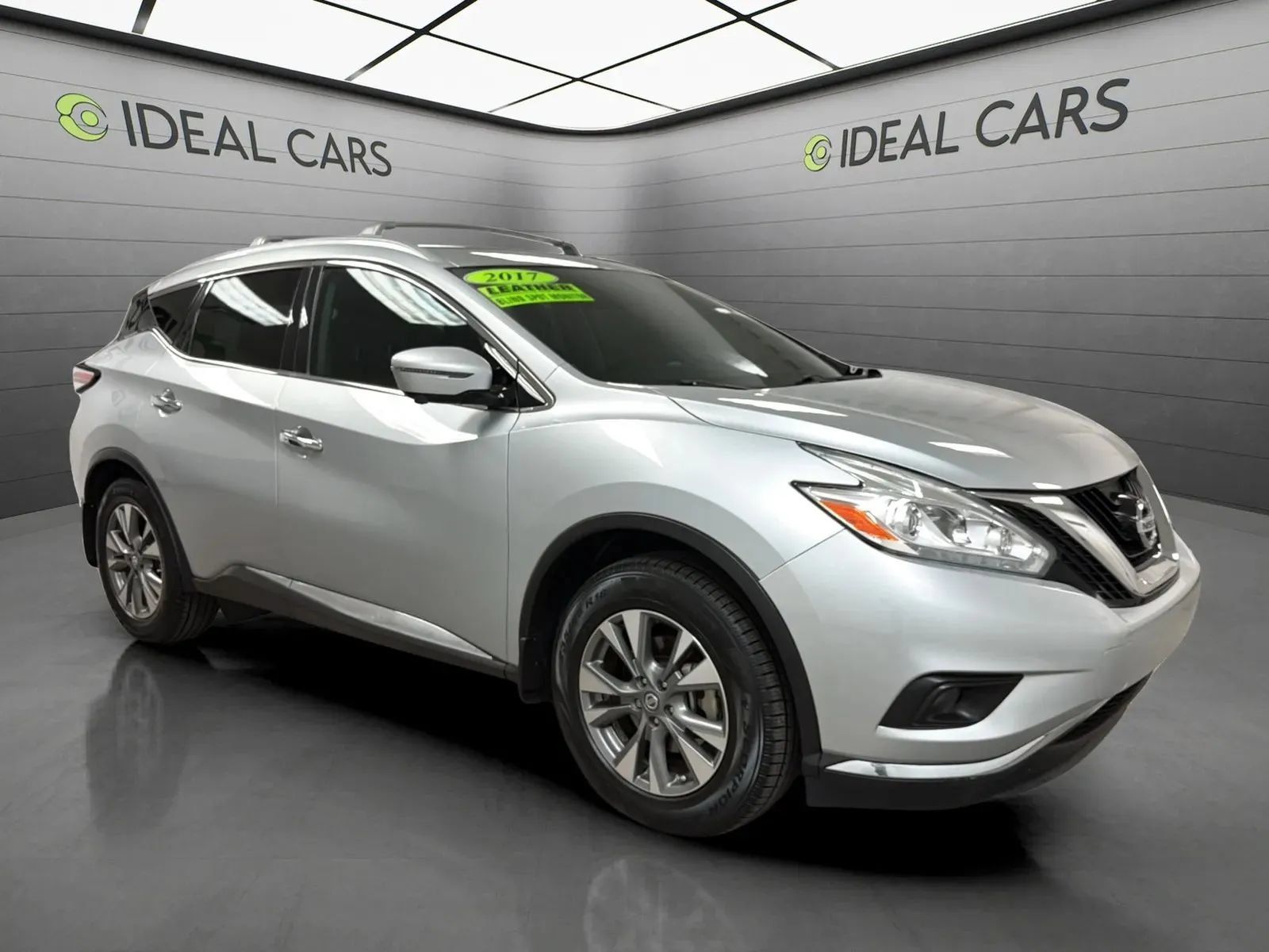 Used 2017 Nissan Murano SL FWD image 3