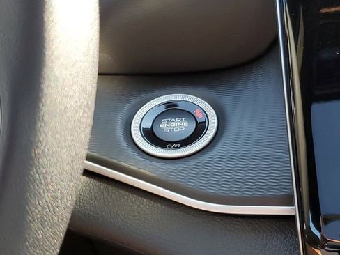 New 2025 Jeep Grand Cherokee L Altitude image 12