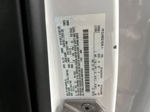 Used 2019 Ford Escape SE image 33