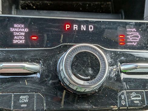 Used 2023 Jeep Grand Cherokee Trailhawk image 25