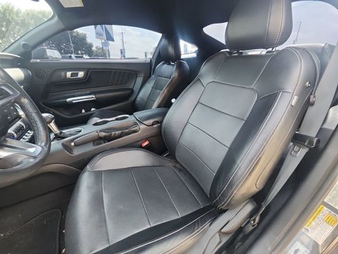 Used 2022 Ford Mustang GT Premium RWD image 10