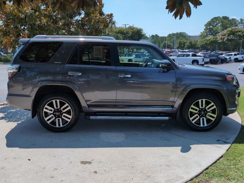 Certified 2023 Toyota 4Runner Limited AWD/4WD image 11