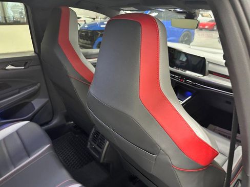 Used 2024 Volkswagen GTI SE FWD image 28
