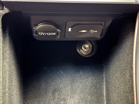 Used 2018 Lexus LS 500 AWD w/ Interior Upgrade Package image 34