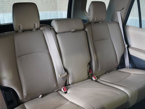 Used 2017 Toyota 4Runner Limited AWD/4WD image 36