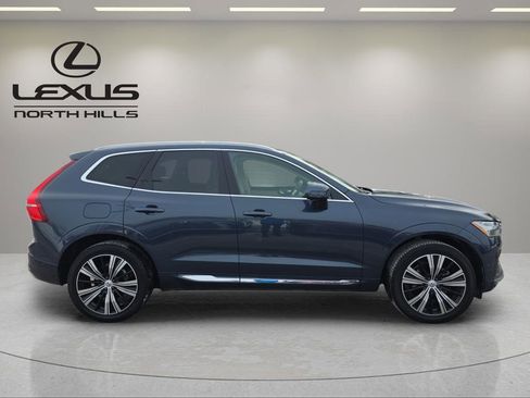 Used 2022 Volvo XC60 B5 Inscription w/ Advanced Package image 4