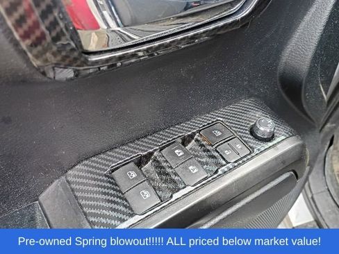 Used 2016 Toyota Tacoma TRD Sport w/ Towing Package AWD/4WD image 15