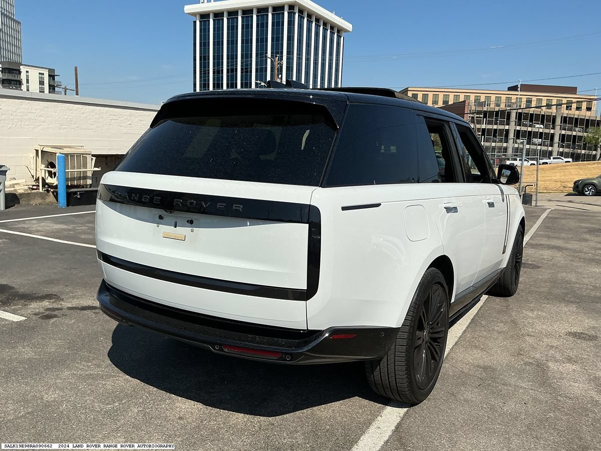 Used 2024 Land Rover Range Rover Autobiography AWD/4WD image 6