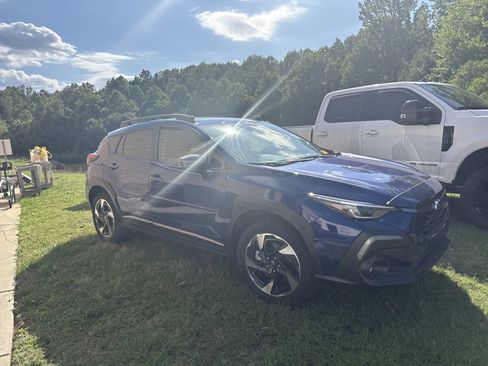 Used 2024 Subaru Crosstrek 2.5i Limited AWD/4WD image 5