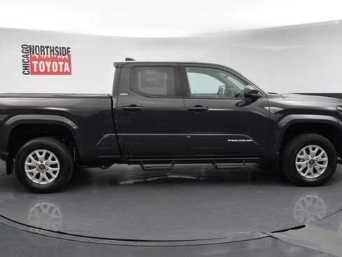 Used 2024 Toyota Tacoma SR5 image 5