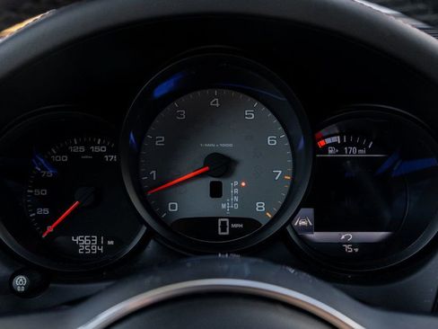 Used 2017 Porsche Macan S image 17