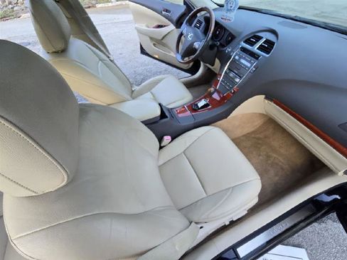 Used 2012 Lexus ES 350 image 18