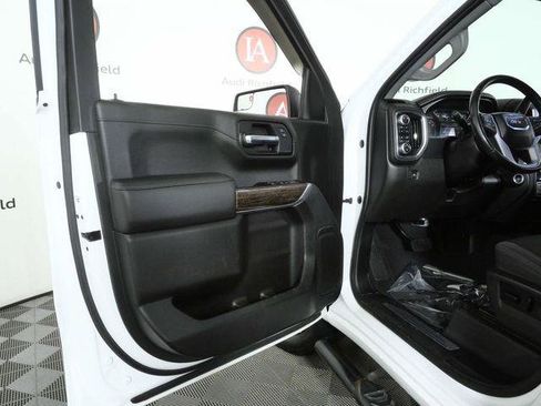 Used 2019 GMC Sierra 1500 Elevation w/ Elevation Value Package AWD/4WD image 14
