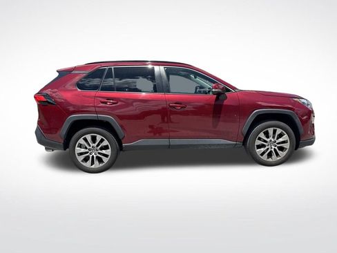 Used 2023 Toyota RAV4 XLE Premium FWD image 4