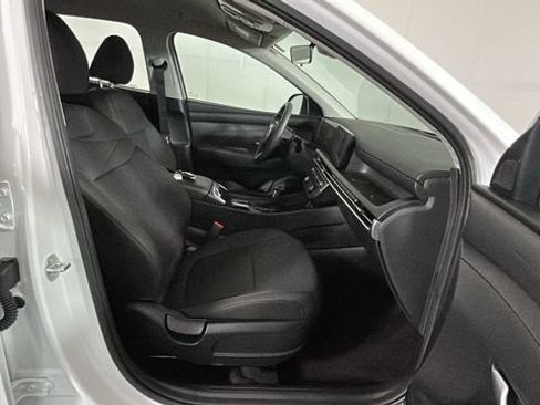 Used 2026 Hyundai Tucson SE FWD image 30