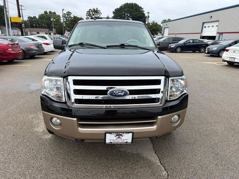 Used 2014 Ford Expedition EL XLT w/ Equipment Group 202A AWD/4WD image 3