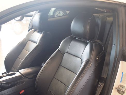 Used 2022 Ford Mustang GT Premium w/ GT Performance Package RWD image 67