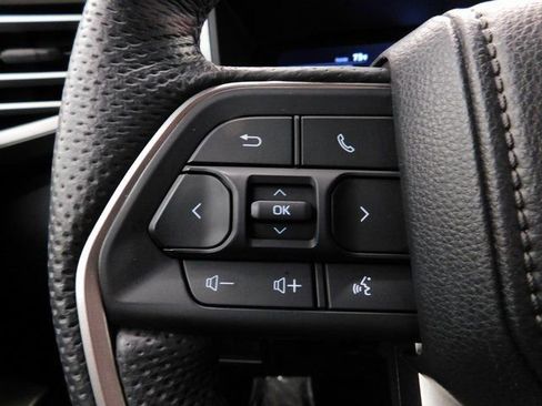 Used 2025 Toyota Tundra Limited image 28