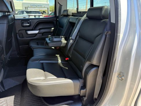 Used 2018 Chevrolet Silverado 1500 LTZ Z71 w/ Redline Edition AWD/4WD image 35