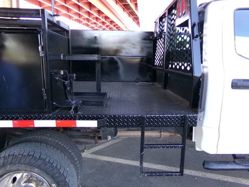Used 2020 Ford F350 XL w/ Power Equipment Group AWD/4WD image 9