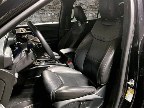 Used 2022 Ford Explorer ST w/ Equipment Group 401A image 20