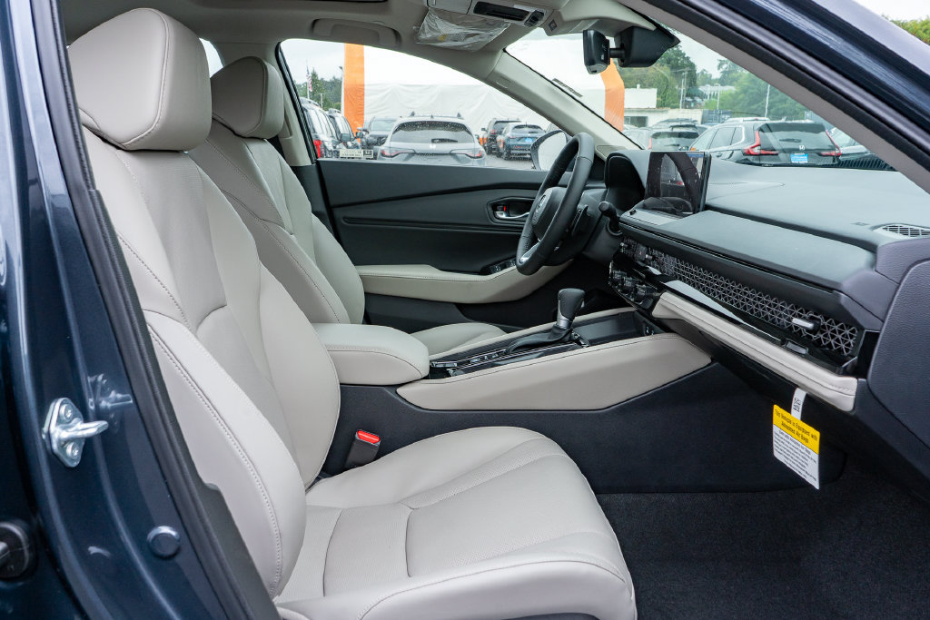 New 2026 Honda Accord Touring image 14
