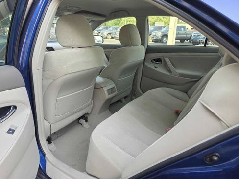Used 2011 Toyota Camry FWD image 12