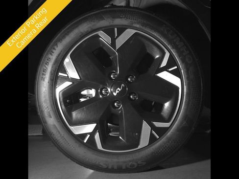 Certified 2023 Kia Niro Wind FWD image 13