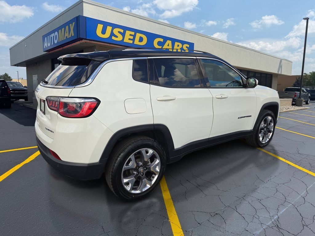 Used 2019 Jeep Compass Limited w/ Safety & Security Group AWD/4WD image 5