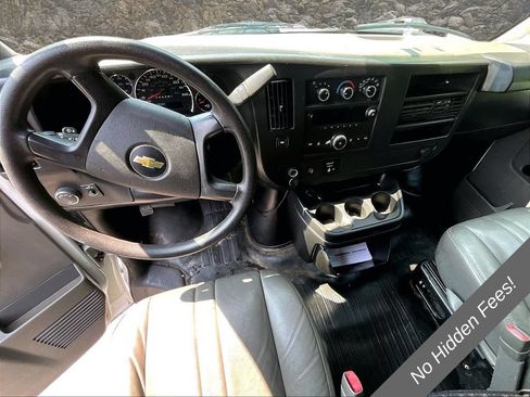 Used 2013 Chevrolet Express 2500 w/ Chrome Appearance Package RWD image 12