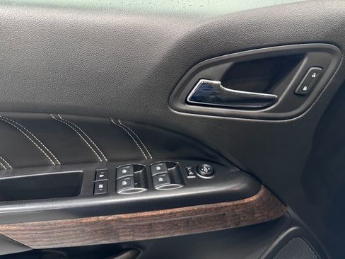 Certified 2021 GMC Canyon Denali image 24