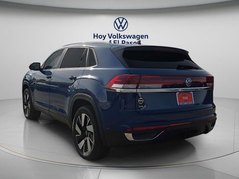 New 2026 Volkswagen Atlas Cross Sport SE FWD image 4
