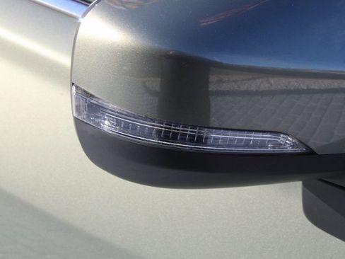 Used 2019 Subaru Forester Limited image 9