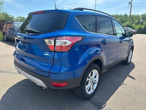 Used 2017 Ford Escape SE w/ Equipment Group 201A AWD/4WD image 5