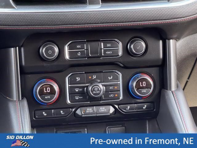 Certified 2021 Chevrolet Suburban RST w/ Luxury Package AWD/4WD image 13