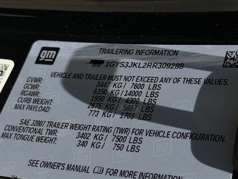 Used 2024 Cadillac Escalade ESV Luxury RWD image 39