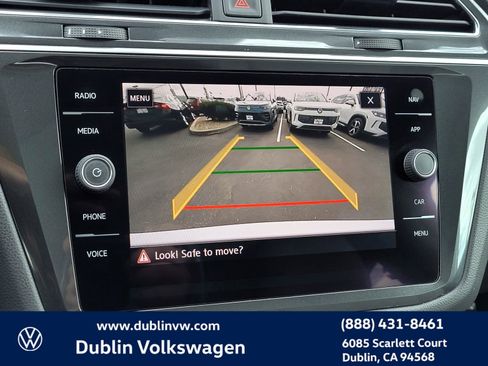 Used 2018 Volkswagen Tiguan SEL image 17