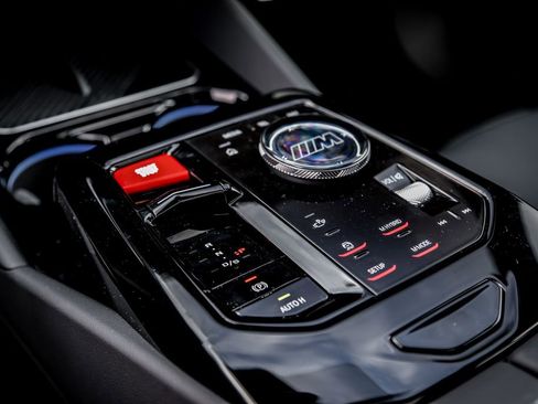 New 2026 BMW M5 Touring image 21