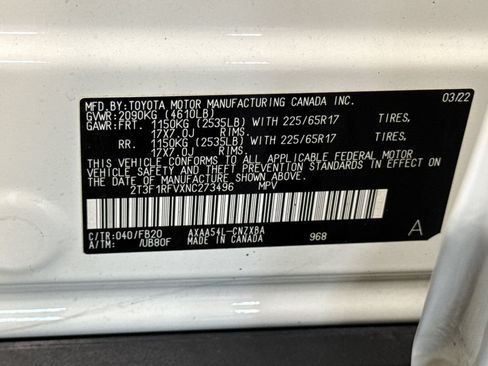 Used 2022 Toyota RAV4 LE AWD/4WD image 27