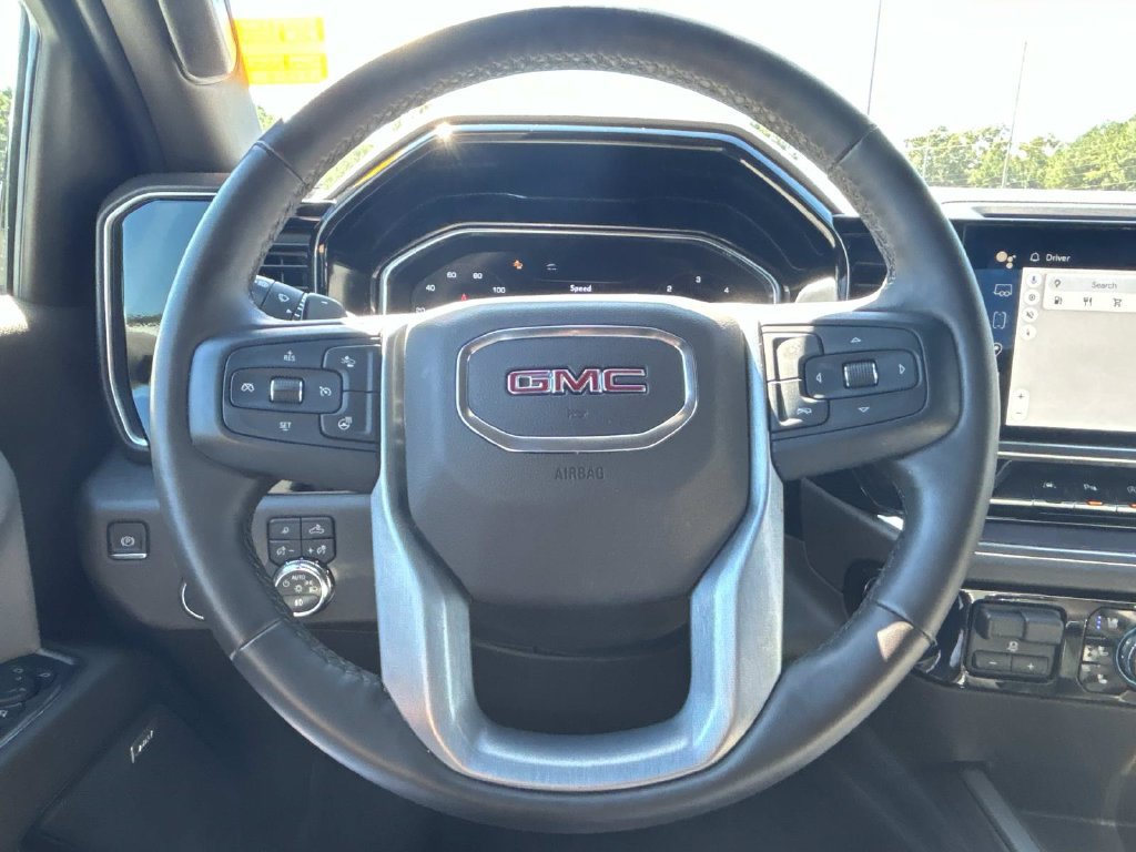 Used 2024 GMC Sierra 1500 SLT w/ SLT Premium Plus Package AWD/4WD image 29