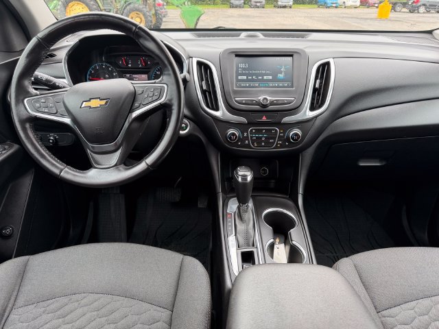 Used 2018 Chevrolet Equinox LT FWD image 16