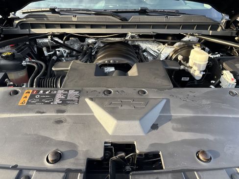 Used 2018 Chevrolet Silverado 1500 LT w/ All Star Edition image 33