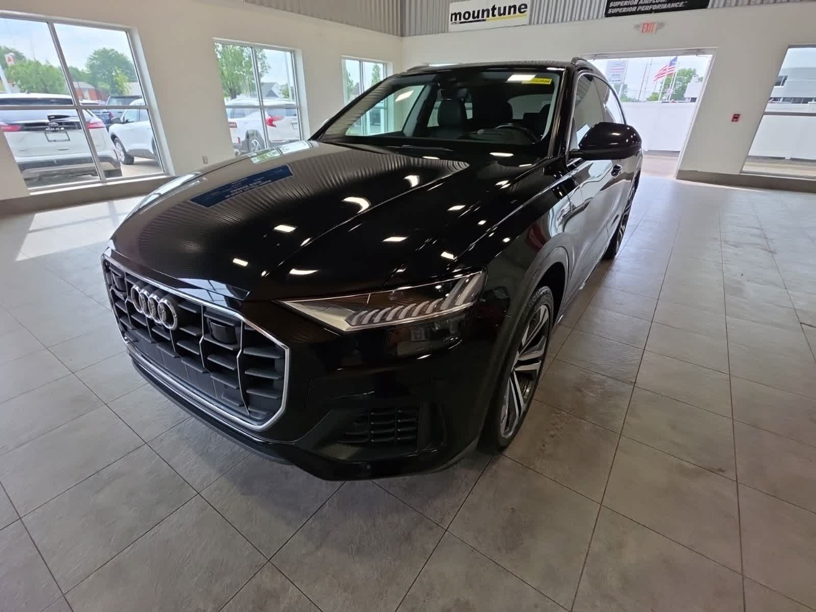 Used 2019 Audi Q8 Prestige AWD/4WD image 2