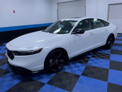 Certified 2023 Honda Accord Sport image 4