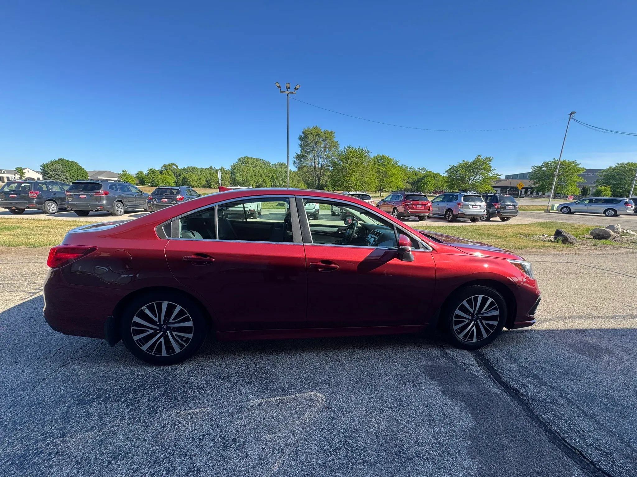 Used 2018 Subaru Legacy 2.5i Premium w/ Eyesight & BSD & Rcta & HBA AWD/4WD image 6