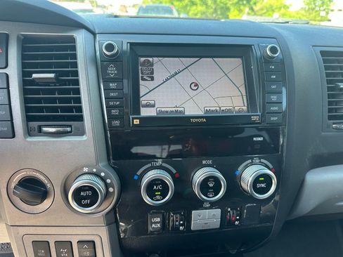 Used 2012 Toyota Sequoia Platinum image 26