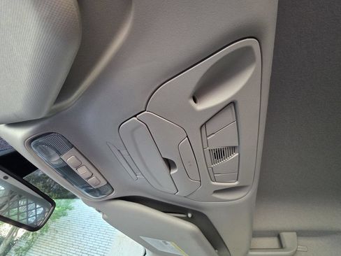 Used 2022 Ford Transit Connect XLT FWD image 29