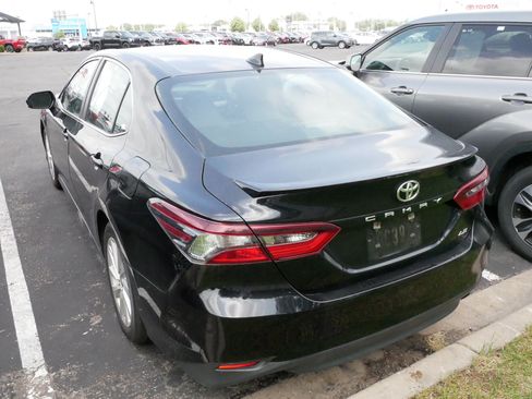 Certified 2024 Toyota Camry LE FWD image 5