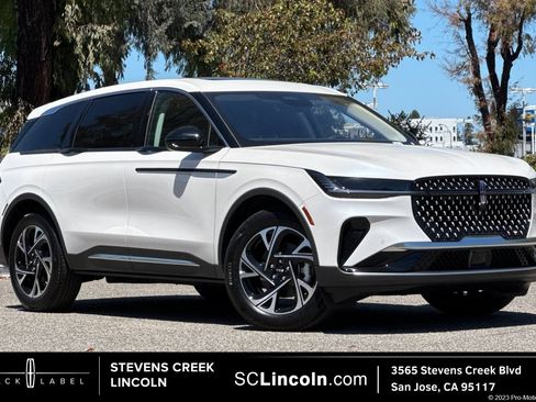 New 2026 Lincoln Nautilus Premier AWD/4WD image 1