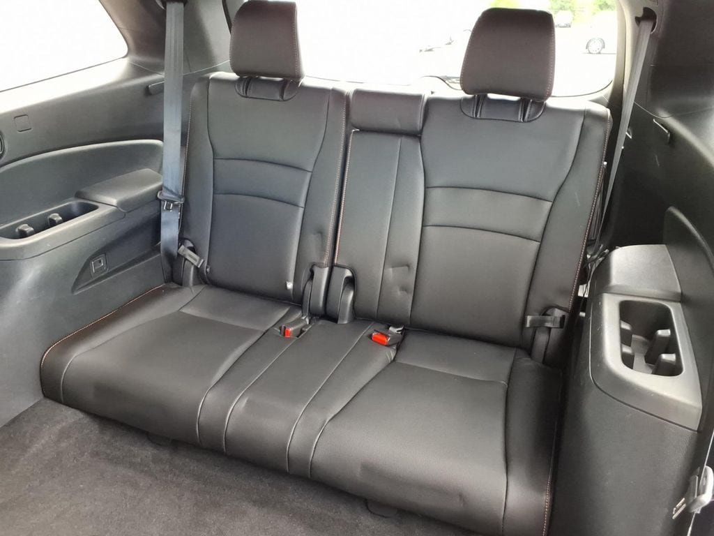 Used 2022 Honda Pilot TrailSport image 9